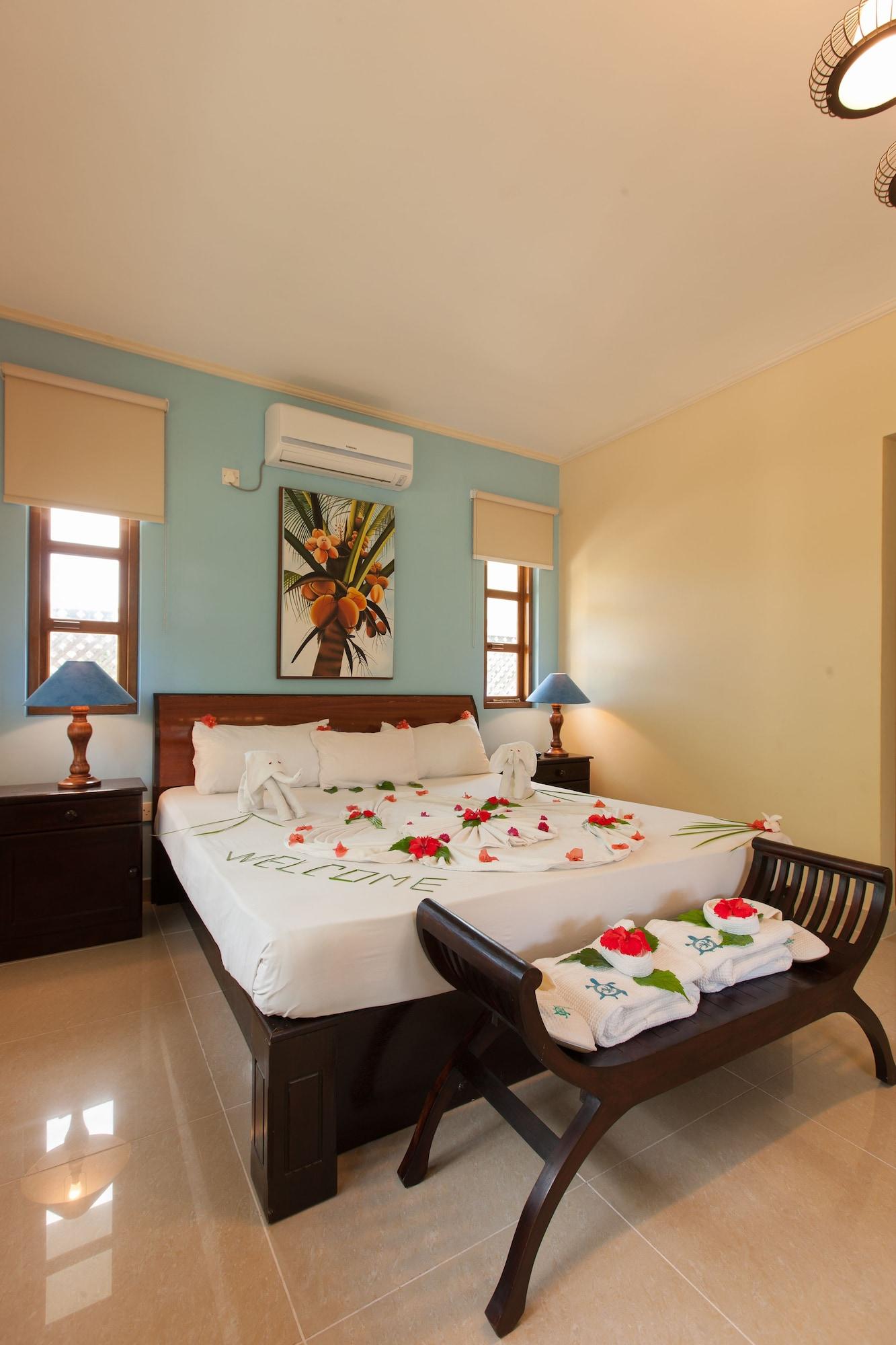 Le Relax Self Catering Apartment La Digue Eksteriør bilde