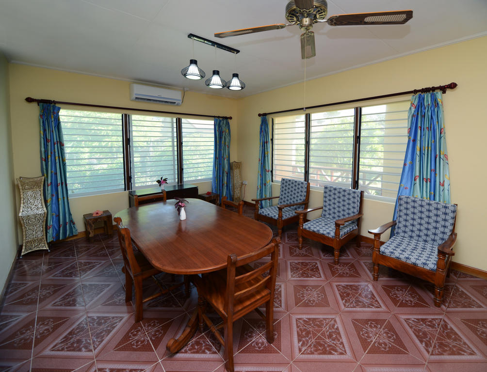 Le Relax Self Catering Apartment La Digue Eksteriør bilde