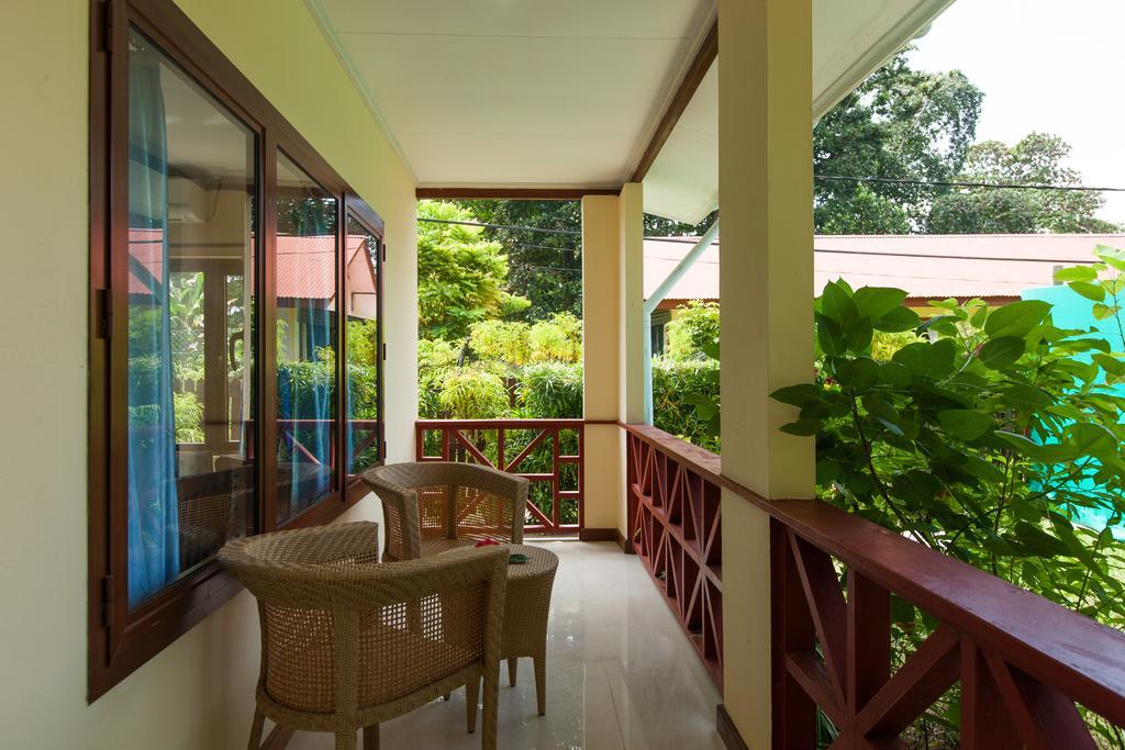 Le Relax Self Catering Apartment La Digue Eksteriør bilde