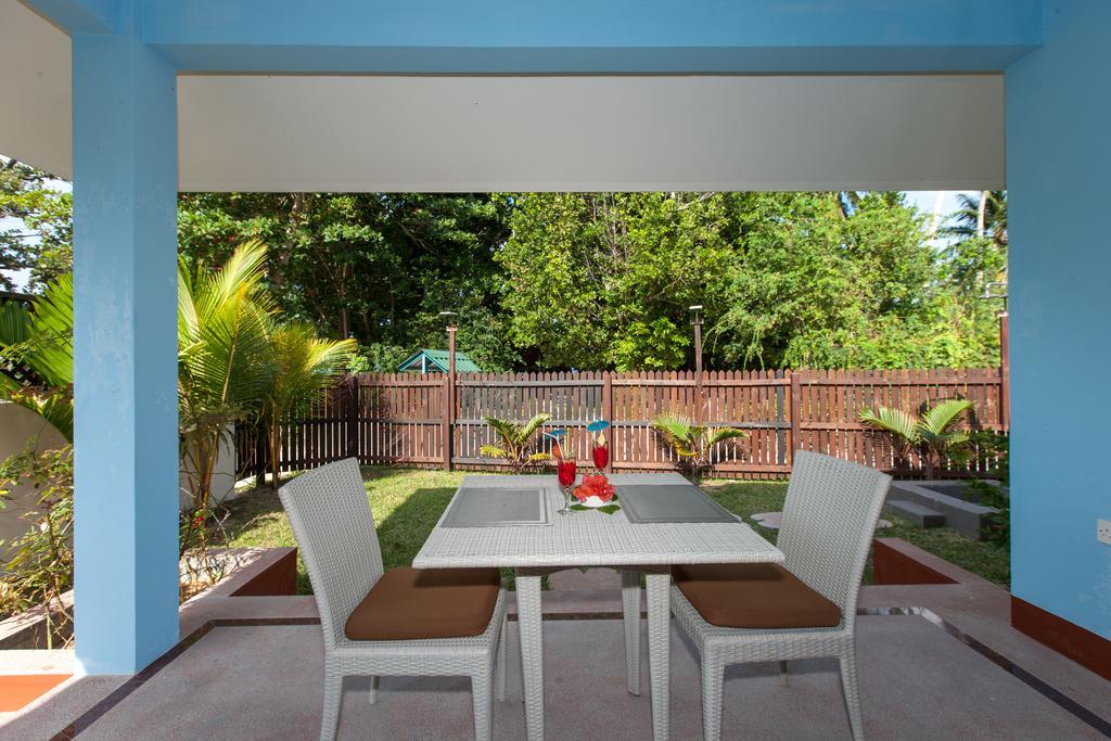 Le Relax Self Catering Apartment La Digue Eksteriør bilde