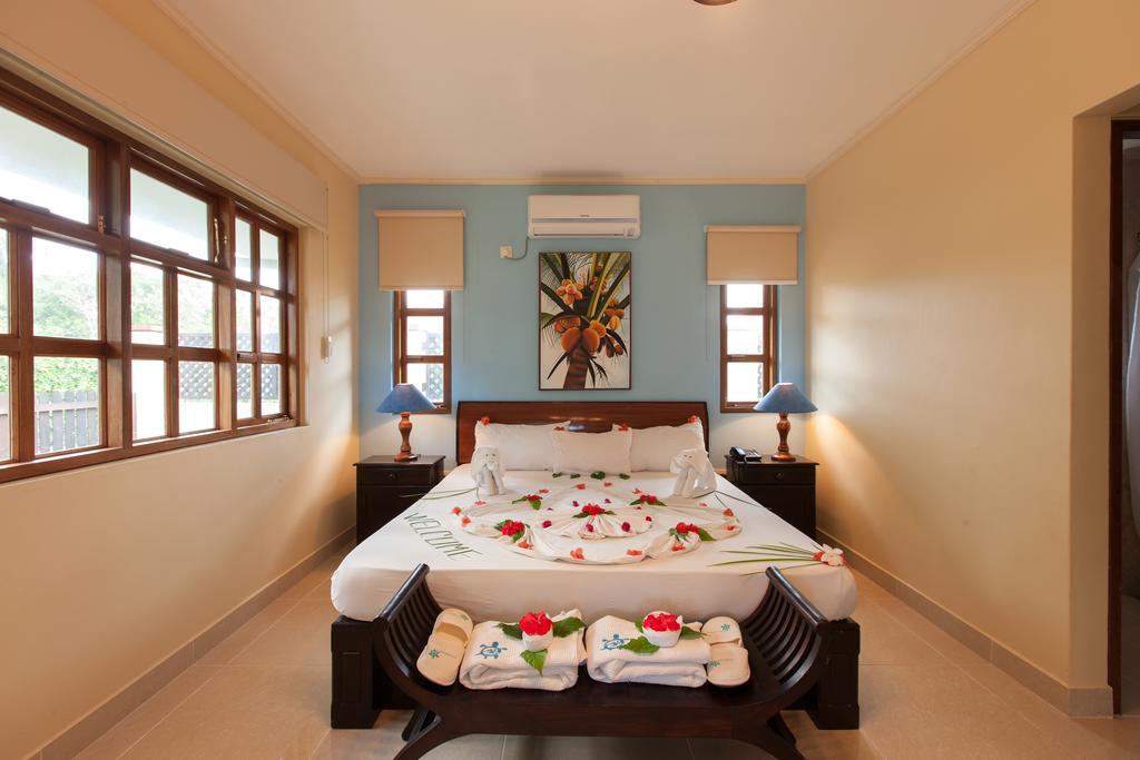 Le Relax Self Catering Apartment La Digue Eksteriør bilde