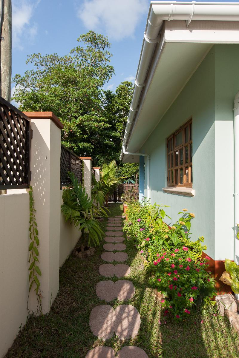 Le Relax Self Catering Apartment La Digue Eksteriør bilde